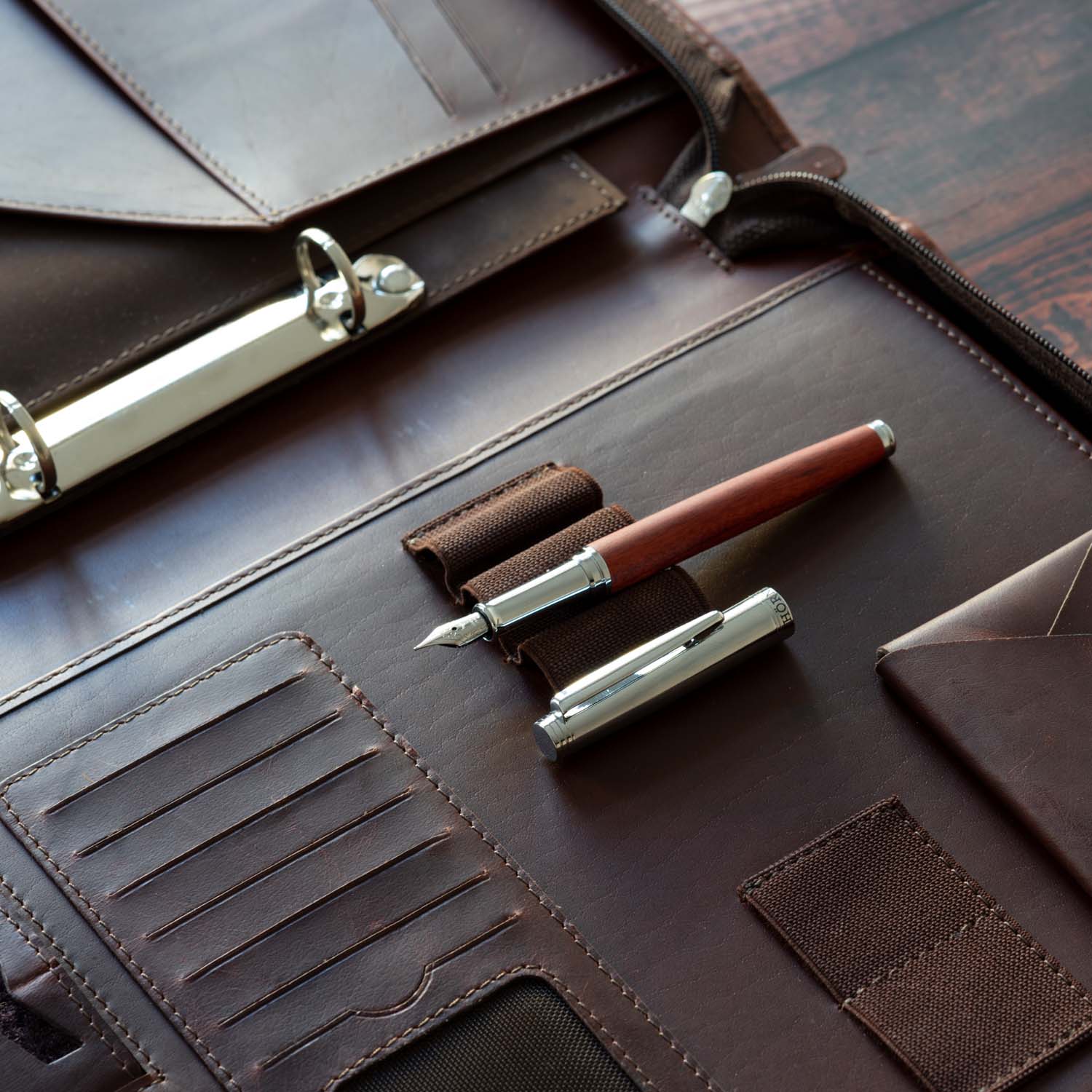 Hörner Legno Sandelholz Füllfederhalter