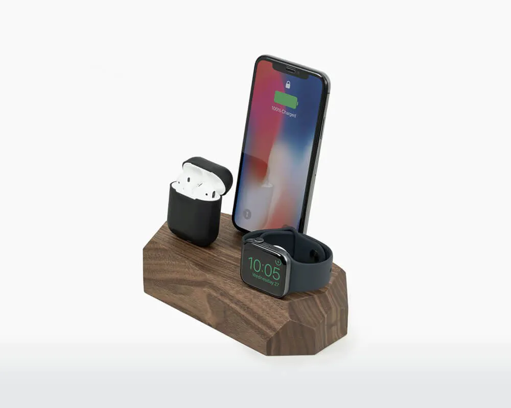 Ladestation Triple Dock Ladestation Triple Dock