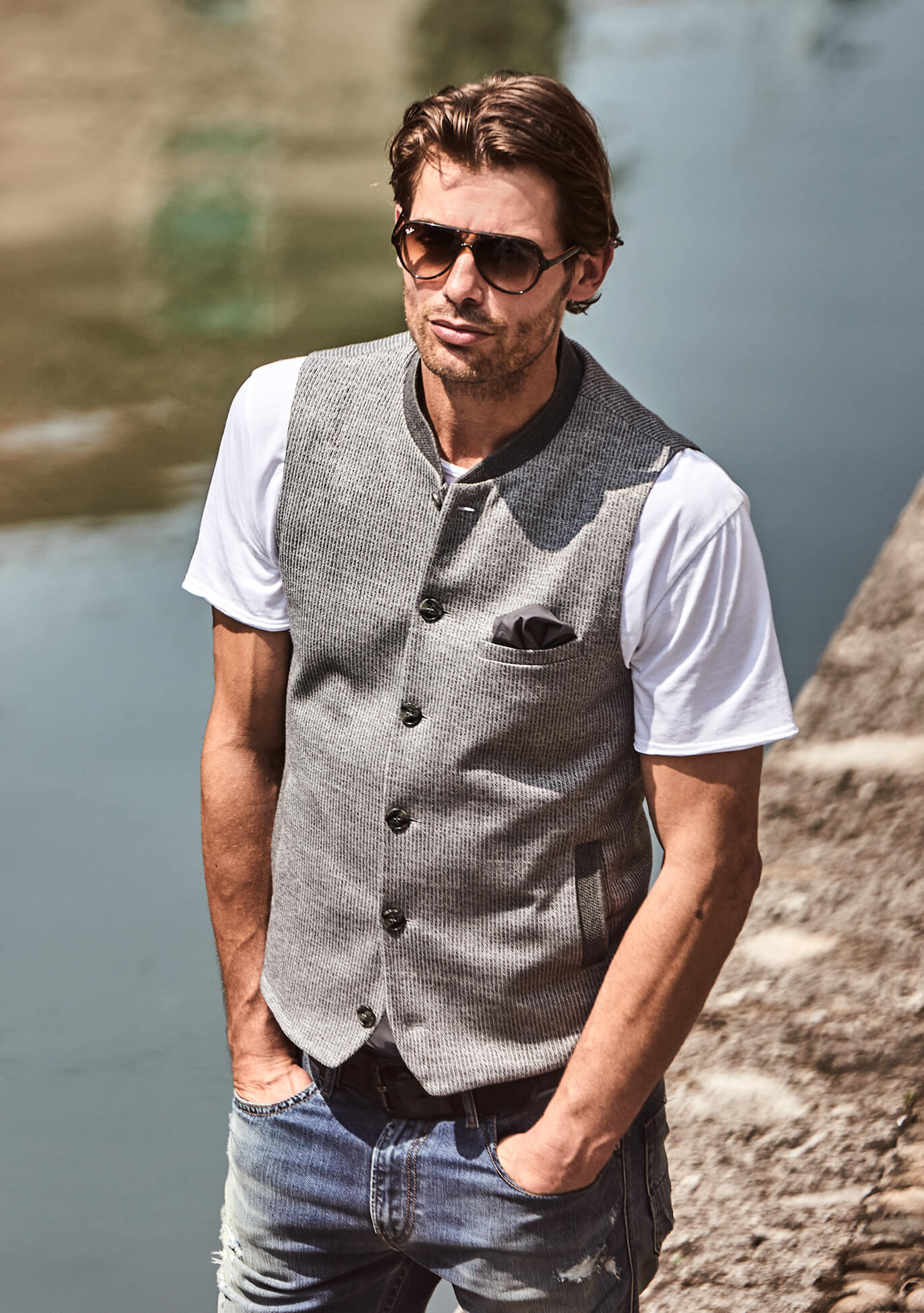 Dornschild Herrenweste FS26 W12-1